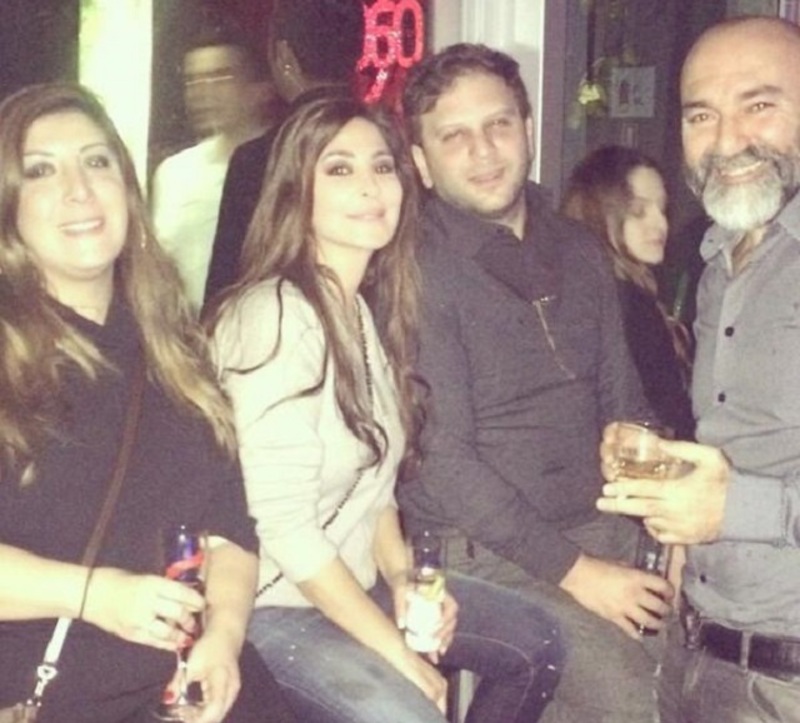 صور تراها لأول مرة من السهرات الخاصة لنجومك المفضلين مع أصدقائهم.. لاتفوتوا رؤية أصدقاء هيفاء وهبي!